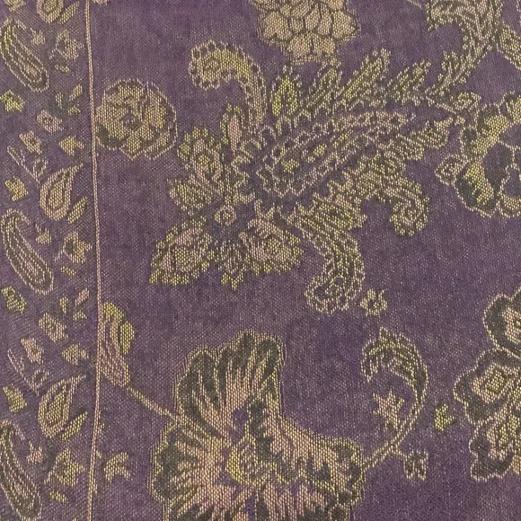 Pashmina Paisley Scarf Purple Tan NWT Classic Timeless Traditional