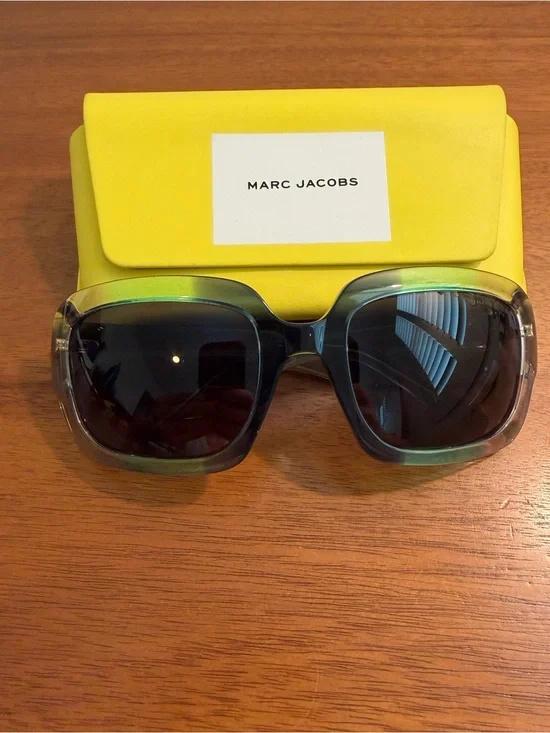 Marc Jacobs Sunglasses 574S