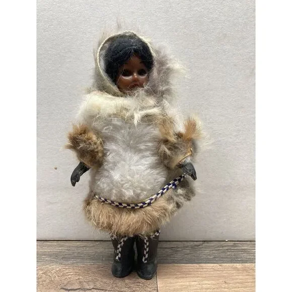 Vintage Inuit Alaskan Eskimo Doll Real Fur‎ Clothes 7.5