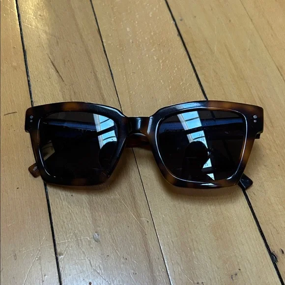 Warby Parker Tortoiseshell Square Sunglasses with Dark Lenses