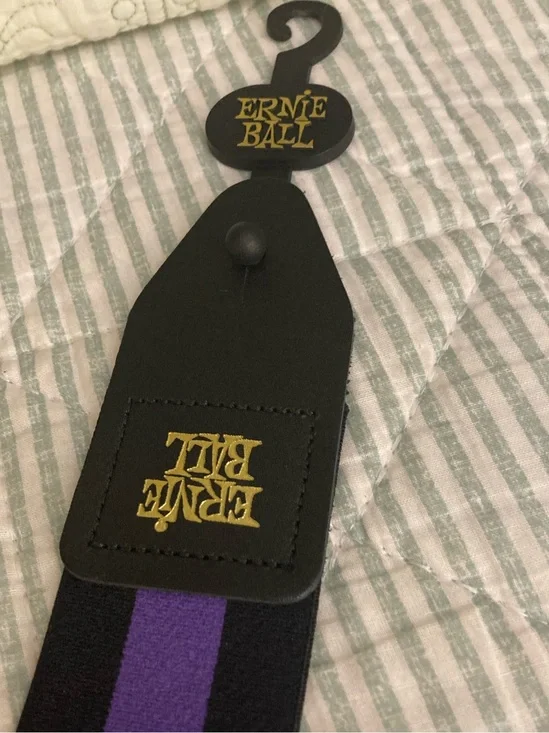 NWT ERNIE BALL PURPLE/BLACK STRETCH COMFORT GUITAR Strap Super Soft