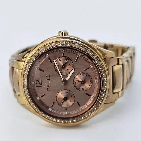 Relic Women's Watch 38MM‎ Gold Tone Dial Bracelet Crystal Bezel 6.5