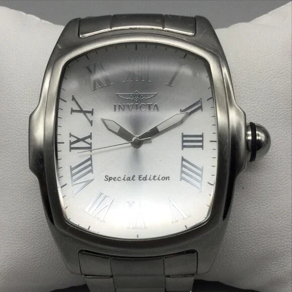 Invicta Lupah Special Edition 15187 Mens Watch 47mm Silver Tone New Battery 7.5