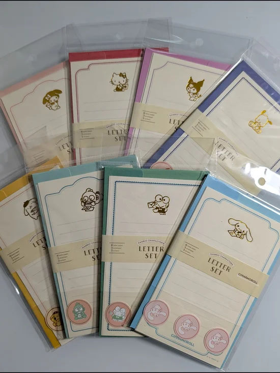 Sanrio Characters Letter Set Bundle 8pc