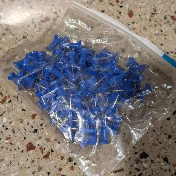 Blue Push Pins (Like New)