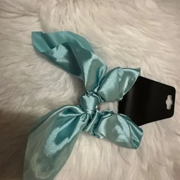 Mint Satin Bow Scrunchie  7935 - KIDS  Handmade NWT Boutique