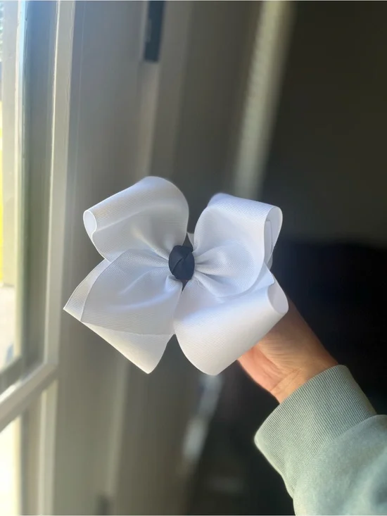 White Grosgrain Hair Bow with Navy Center