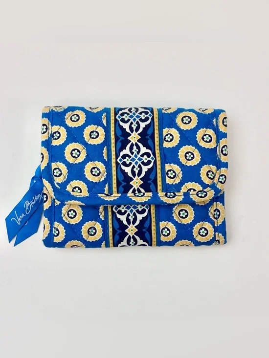 Vera Bradley Blue Riviera Patterned Quilted Fold Wallet