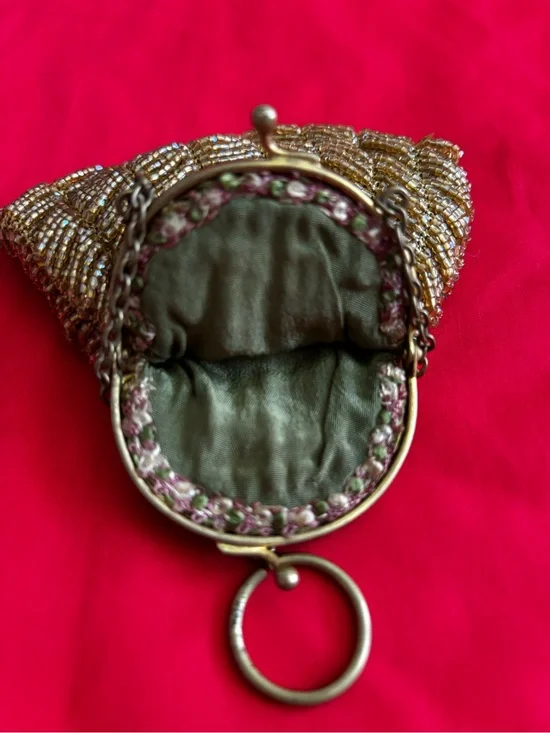 Vintage-Inspired Beaded Evening Bag in Brown and Gold
