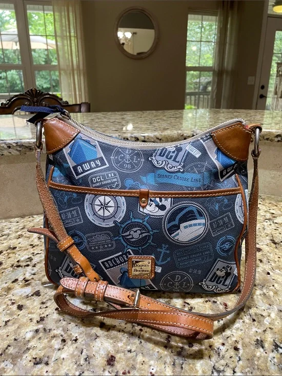 🌺DOONEY & BOURKE X DISNEY Navy and Tan Crossbody Purse