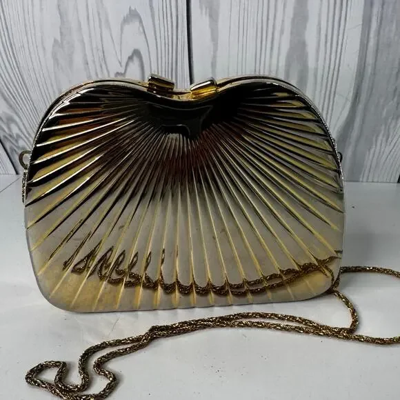 Vintage Lauren Alexandra 1980s  Gold Clamshell Purse Italy with Chain Hong Kong