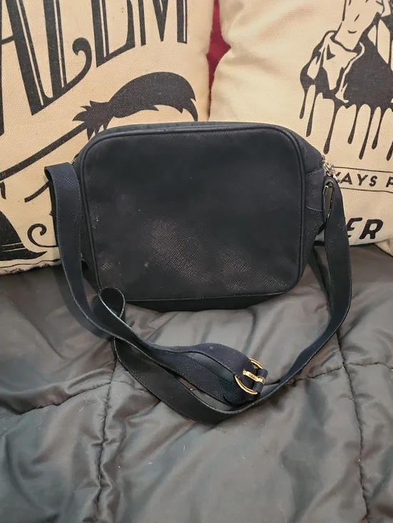 Authentic Salvatore Ferragamo Saffiano Leather Quiet Luxury Crossbody Bag Italy