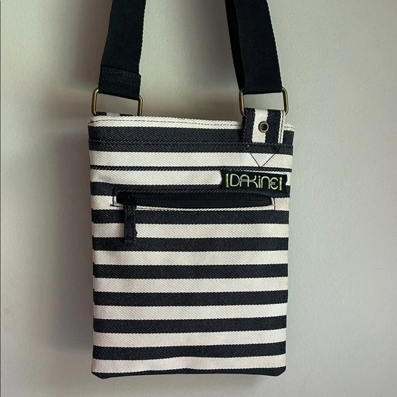 Dakine Jive Black Stripes Crossbody Bag