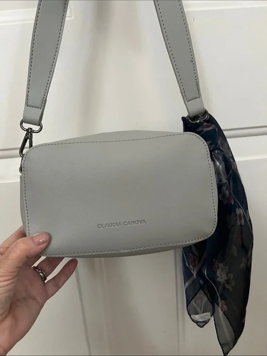 Claudia Canova gray camera bag GUC