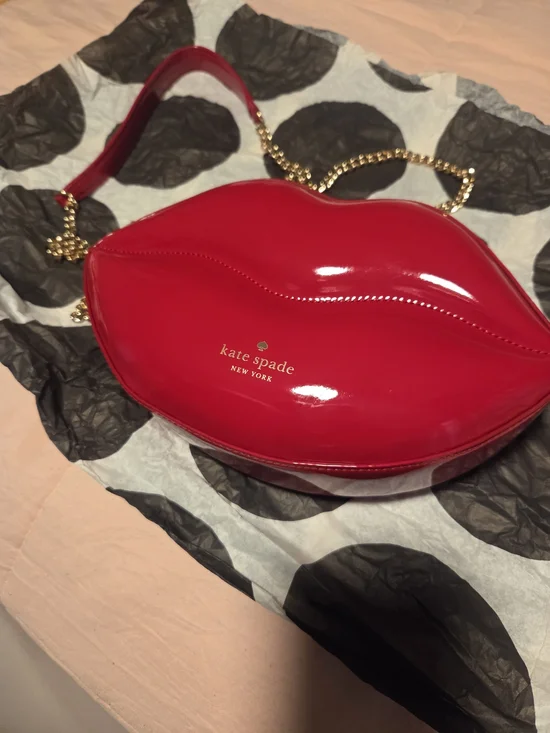 kate spade New York Red Patent Lip-Shaped  Bag
