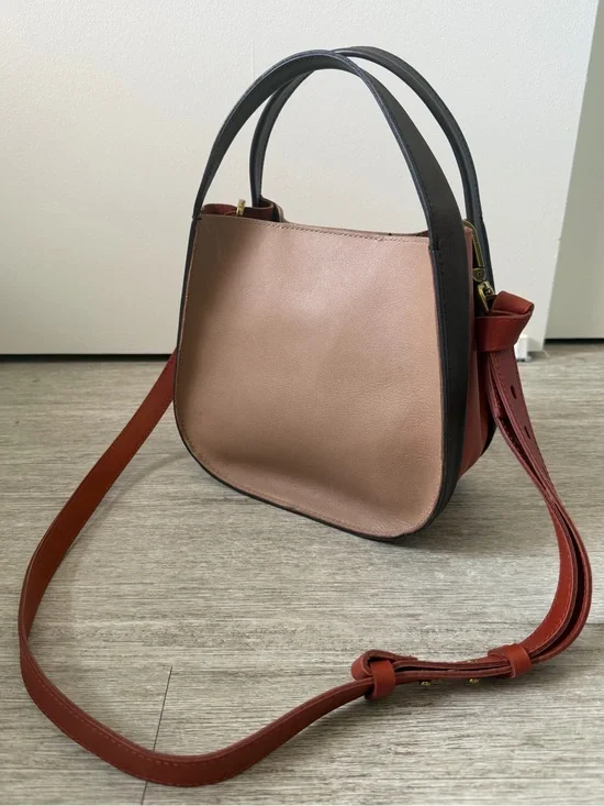 Madewell Sydney Leather Crossbody in Colorblock