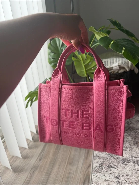 Marc jacobs leather small tote bag