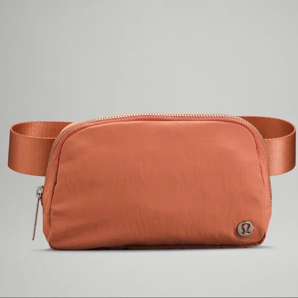 NWT * Lululemon Pink Savannah Everywhere Belt Bag
