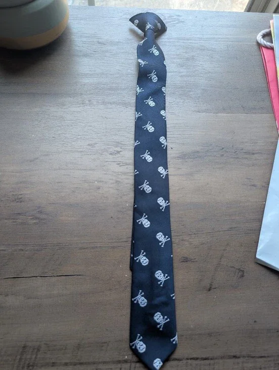 Skull And Crossbones Boys Tie