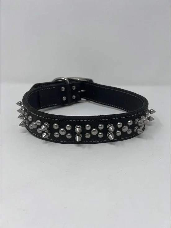 Circle T Oak Tanned Leather Double-Ply Spiked Dog Collar