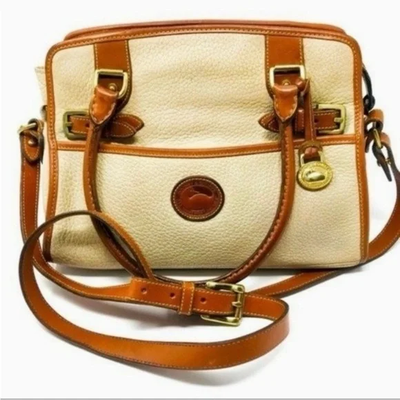 Dooney and Bourke vintage all weather  Leather Handbag