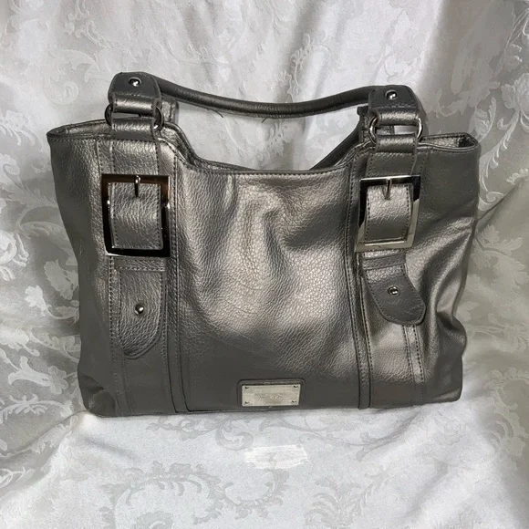 Nine West Platinum Slouch Satchel Purse Buckle Accents Medium Great Condition