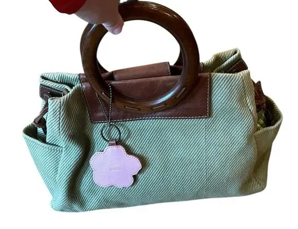 Fossil Wood Handle Rings purse Green Canvas Floral Logo Striped Lining