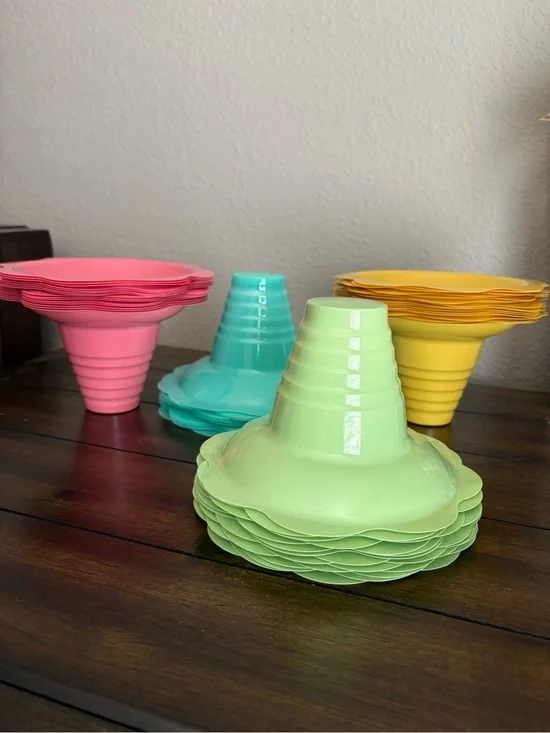 Plastic Snow Cone Cups