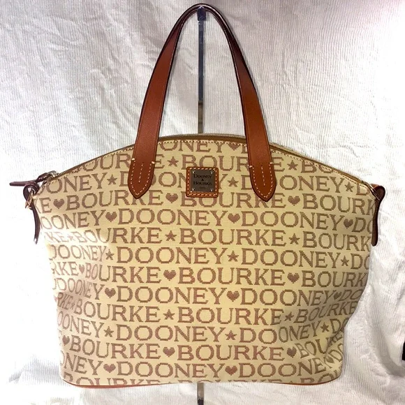 VINTAGE Dooney & Bourke “Hearts and Stars” Jacquard Satchel Handbag NWOT⭐️