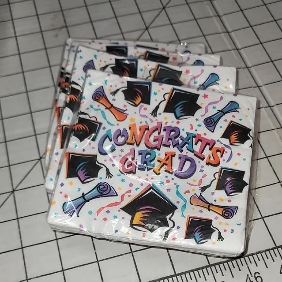 CONGRATS GRAD Disposable Graduation Party Napkins 16 CT‎ 4 PKS NIP