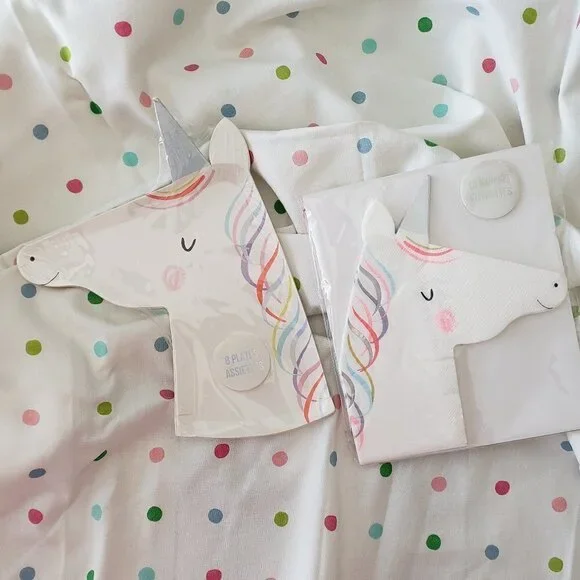 NWT - Meri Meri Unicorn Paper Plates (8) & Napkins (16)