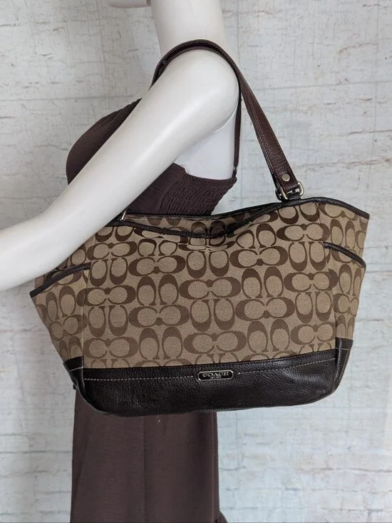 Vintage Coach Soho Pleated Signature Tote Bag
