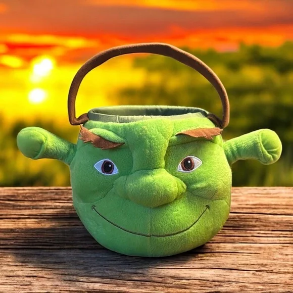 2007 DreamWorks Collectible Shrek Head Plush Easter Halloween Bucket Basket Rare