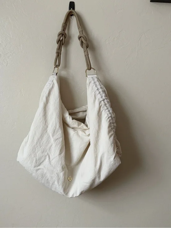 Lululemon convertible ruched crossbody bag