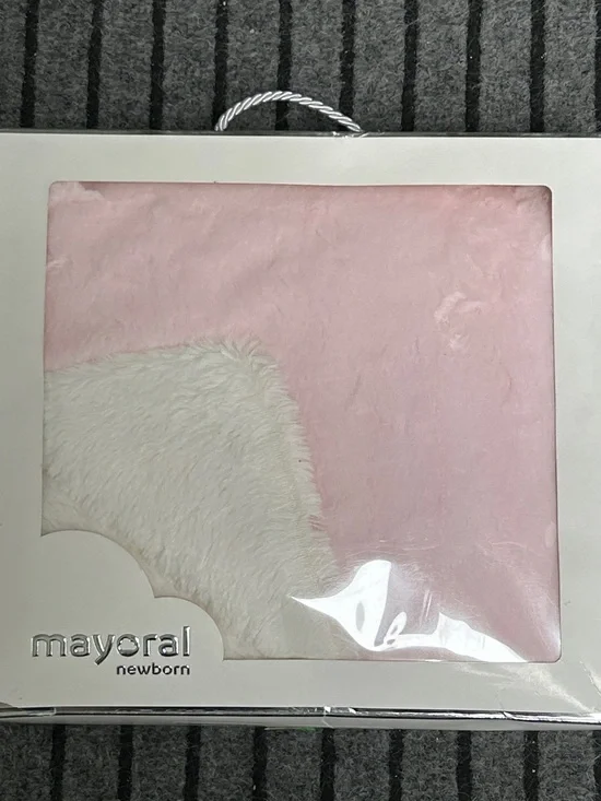 Mayoral Pink and Cream Super Soft Plush Newborn Baby Blanket. NWT