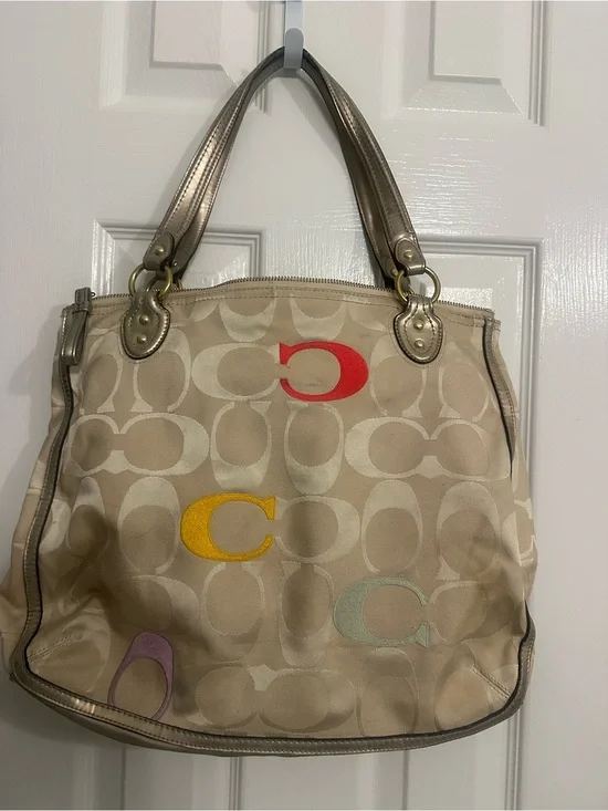 Coach Signature C Logo Large Tote Shoulder Bag – Multicolor Embroidery