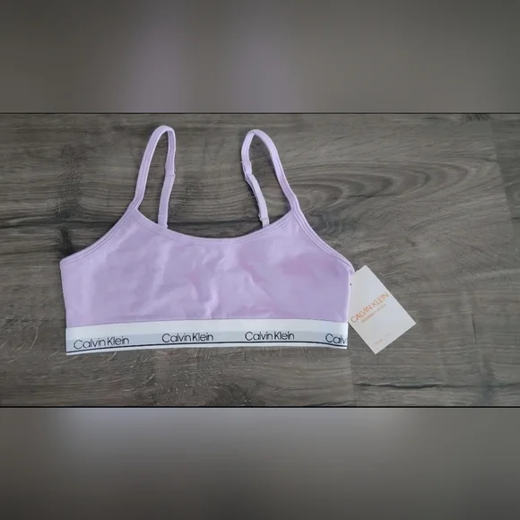Calvin Klein Girls Lavender Bralette Size 7/8 NWT