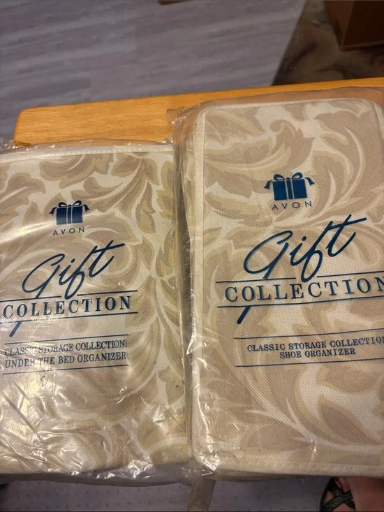 Avon Gift Collection Beige and Navy Storage Organizers