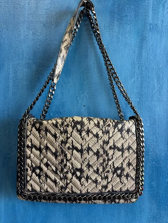 Woven Black and Cream Chain Shoulder Bag