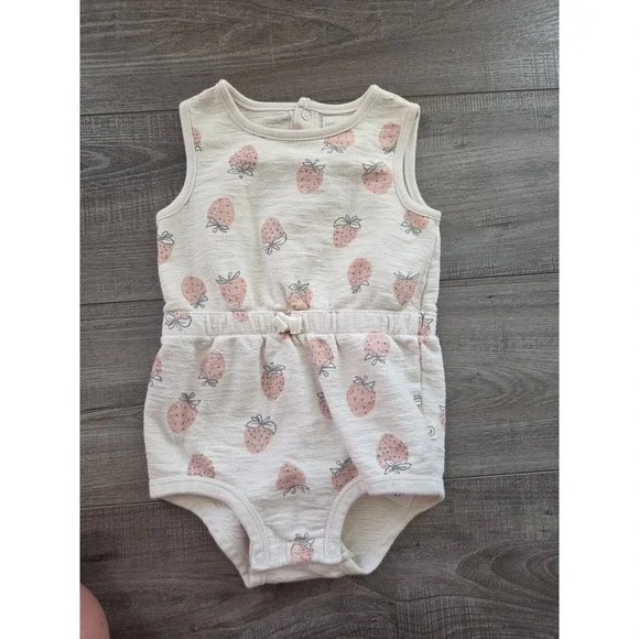 Little‎ planet baby girl romper 24 mos