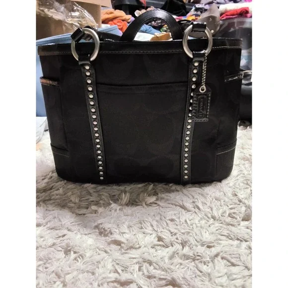 3.Coach Gallery Tote Black Signature C Jacquard Studded Patent Leather 11505