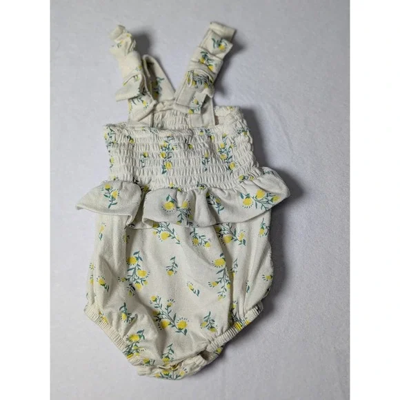 Jessica Simpson‎ Baby Girls Floral Smocked Ruffle Romper Yellow 3-6 Months