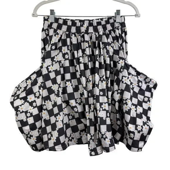 The Sister Shop Skirt Girls 16 Checkered Plaid Daisy Floral Large Side Pockets