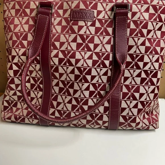 Maxx New‎ York Burgundy and Tan Geometric Tote
