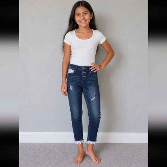 TRUE CRAFT 12 Distressed Skinny Crop Jeans W Lace Detail
