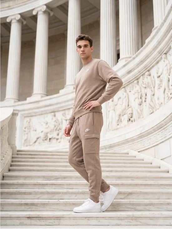 Nike Boys XL Sportswear Fleece Beige/Tan Cargo Joggers Sweatpants EUC Activewear