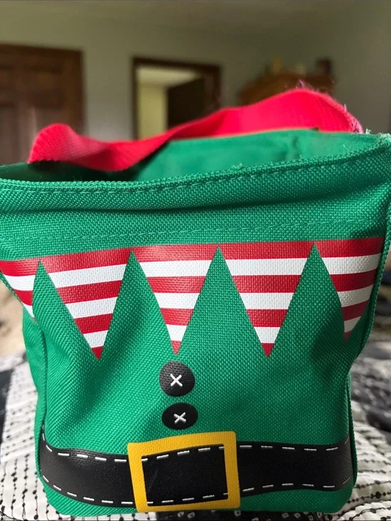 NEW Elf suit caddy from Thirty One never used
