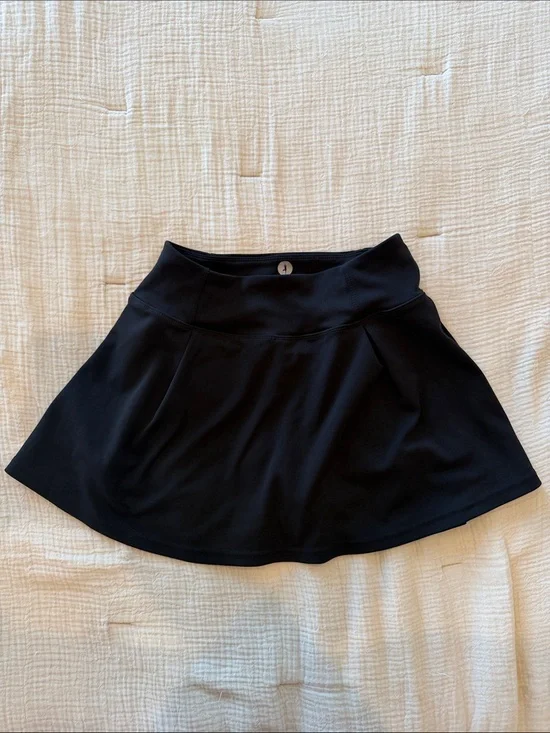 Girls' Black Athletic Skort with Built-In Shorts Size M