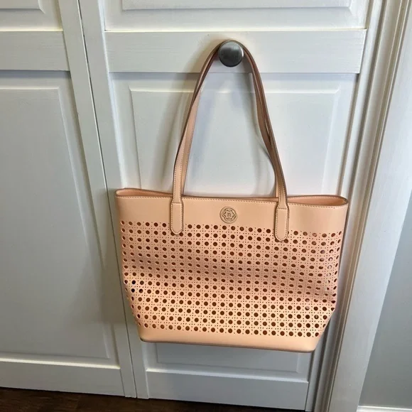 Nanette Lepore Pink Vegan Leather Tote And “Surf Spray Shoulder Bag 2 Piece Set