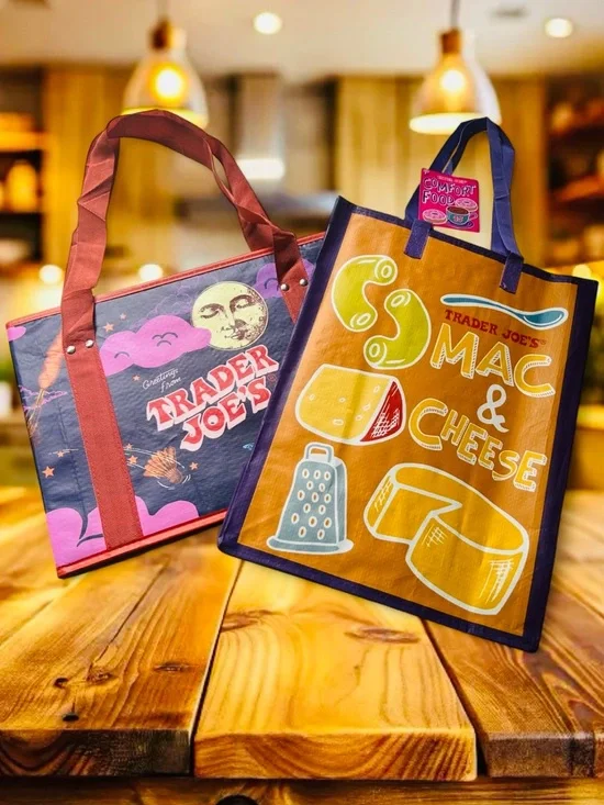 🧺 Trader Joe’s Stand Up Collapsible Caddy & Comfort Foods Tote NWT🛍️